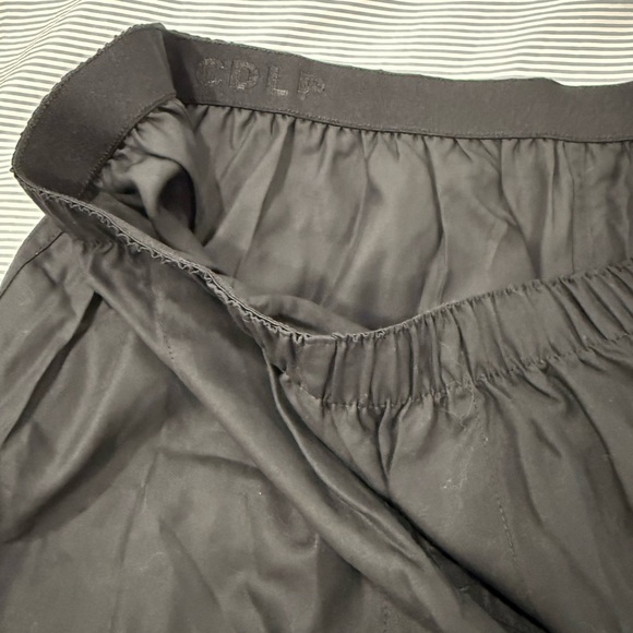 CDLP Woven Boxer Shorts Slim
Black
$85
Made of a soft TenceL Sz XL - Picture 8 of 10